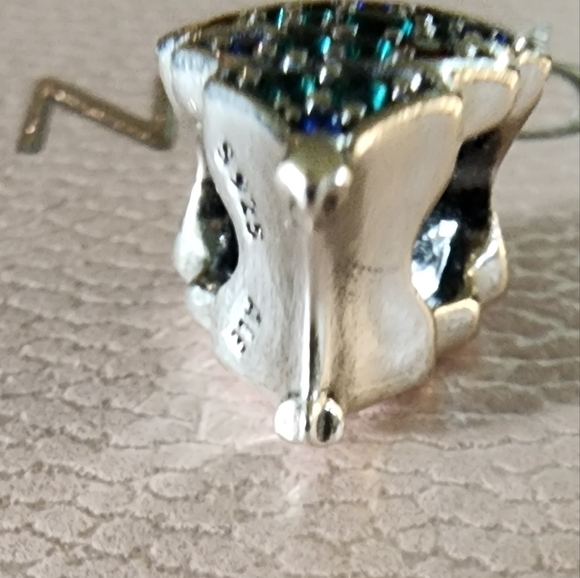 Pandora Christmas Tree Charm - Picture 6 of 9